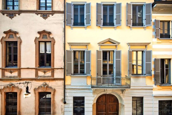 appartamento in vendita a Milano in zona Guastalla