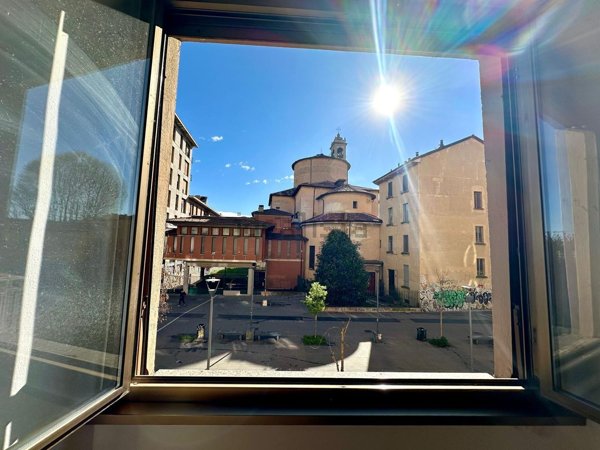 appartamento in vendita a Milano in zona Bocconi
