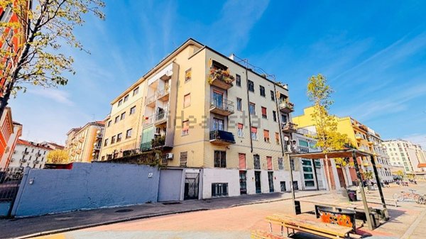 appartamento in vendita a Milano in zona Loreto