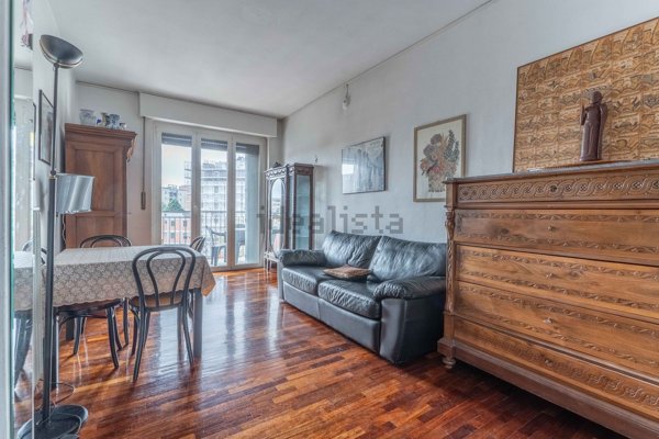 appartamento in vendita a Milano in zona San Siro