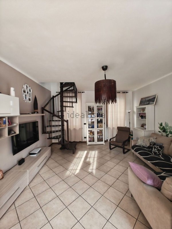 appartamento in vendita a Milano in zona Vialba