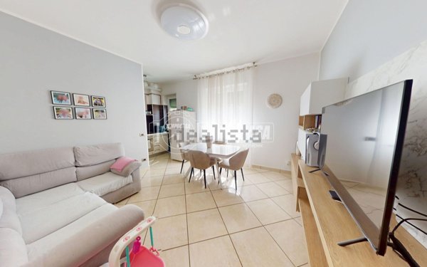 appartamento in vendita a Milano in zona Comasina