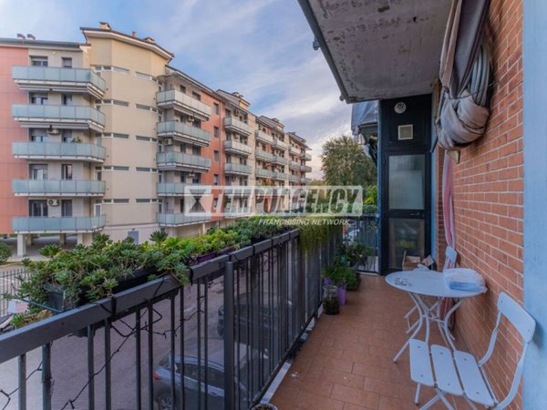 appartamento in vendita a Milano in zona Quarto Oggiaro