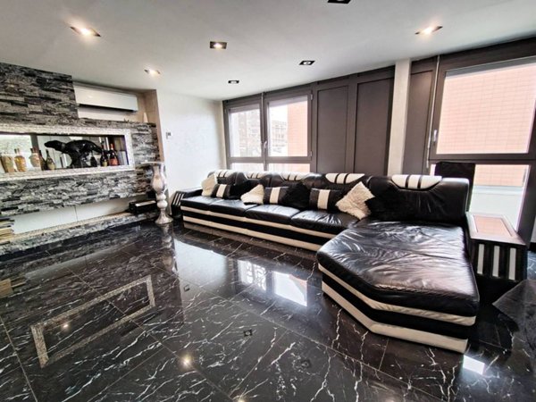 appartamento in vendita a Milano in zona Forlanini