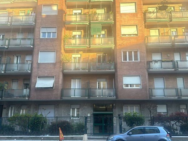 appartamento in vendita a Milano in zona Crescenzago