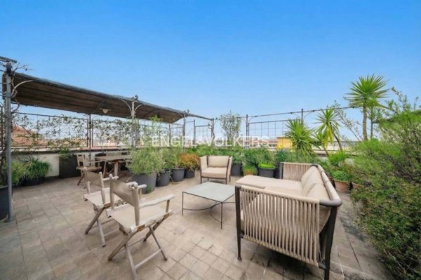 appartamento in vendita a Milano in zona Porta Venezia