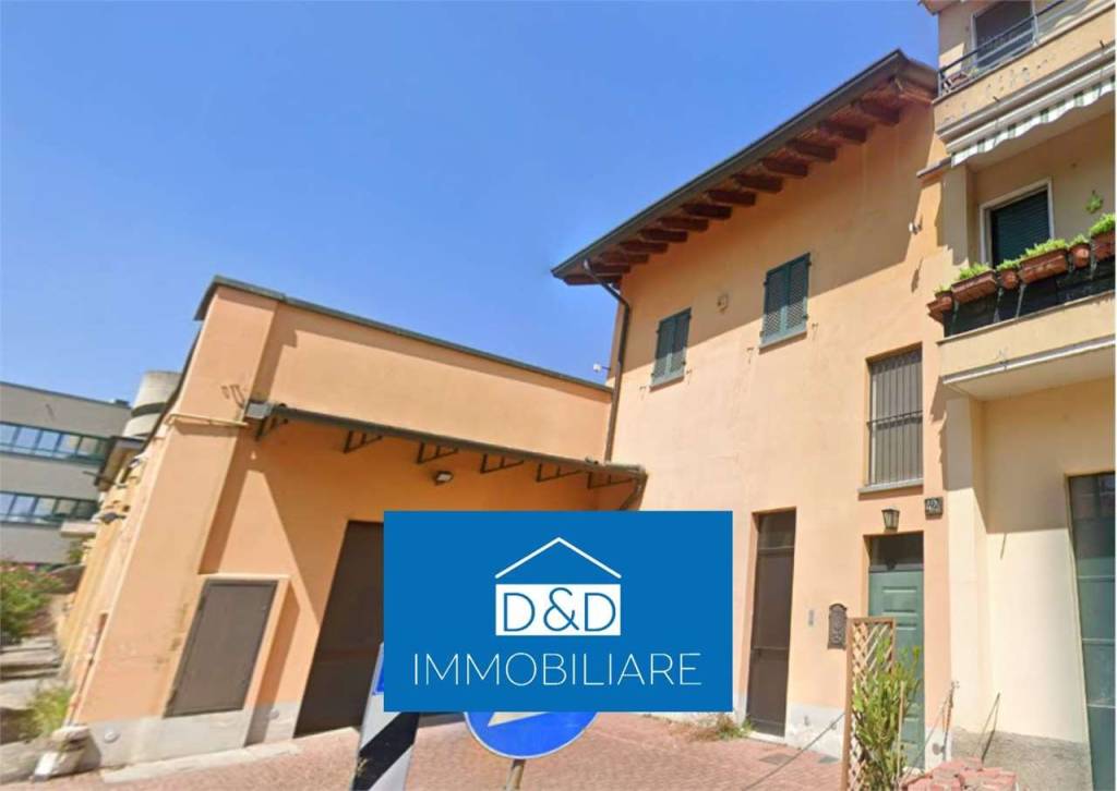 appartamento in vendita a Milano in zona Barona