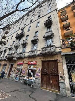 appartamento in vendita a Milano in zona Casoretto