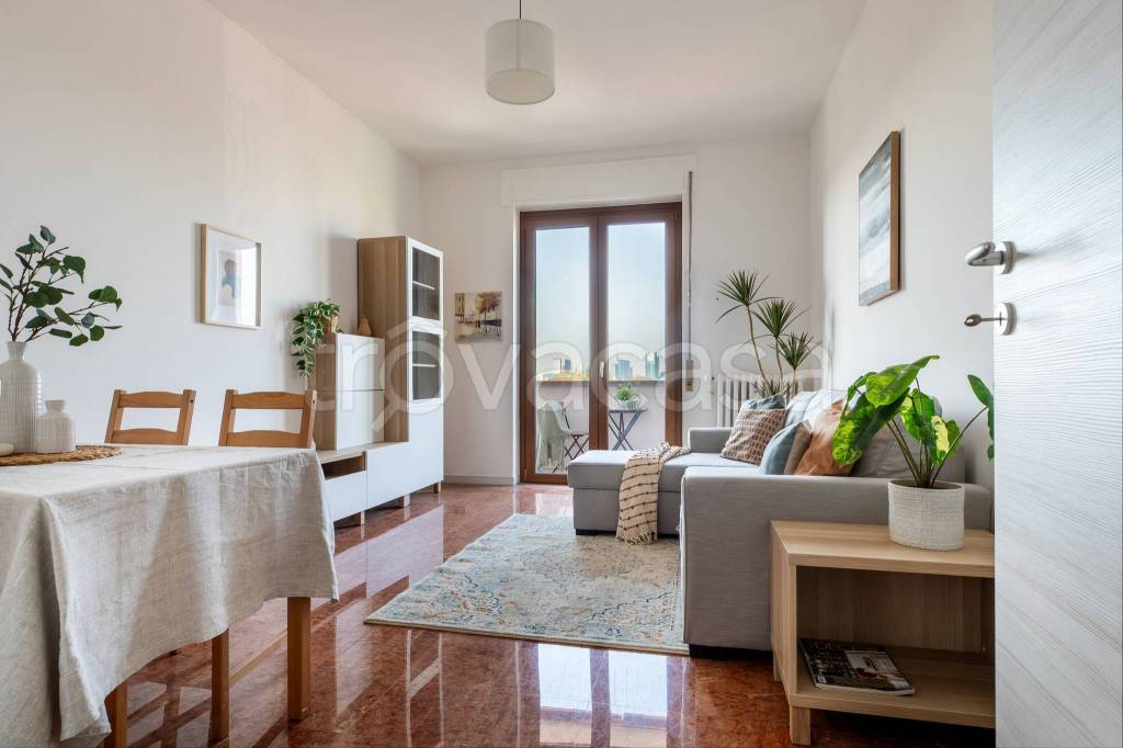 appartamento in vendita a Milano in zona Turro