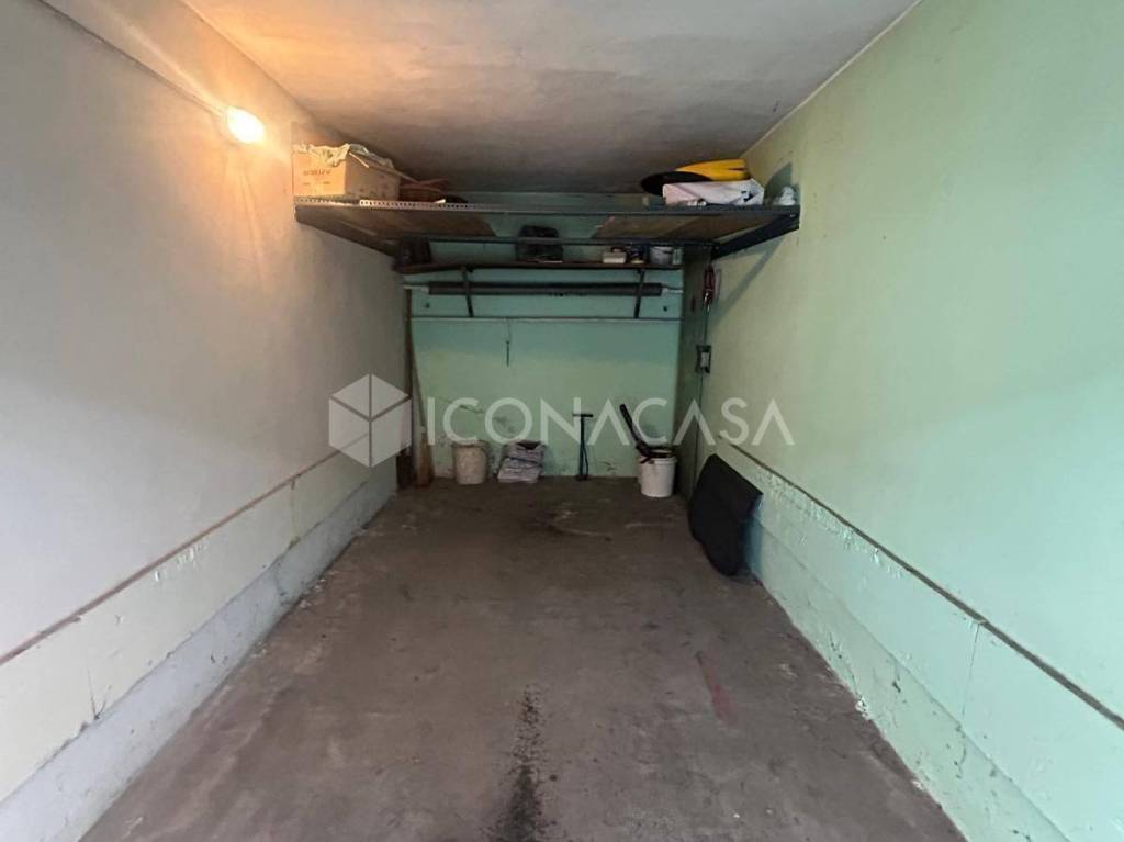 negozio in vendita a Milano in zona Vialba