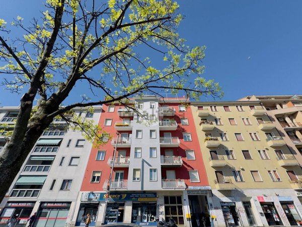 appartamento in vendita a Milano in zona Dergano