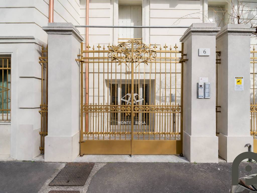 appartamento in vendita a Milano in zona Il Portello