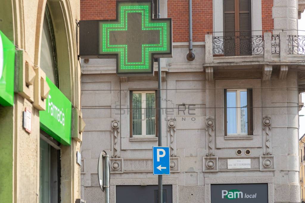 ufficio in vendita a Milano in zona Stazione Centrale