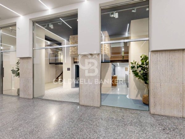 negozio in vendita a Milano in zona Centro Direzionale