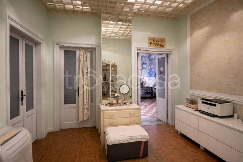 appartamento in vendita a Milano in zona Stazione Centrale