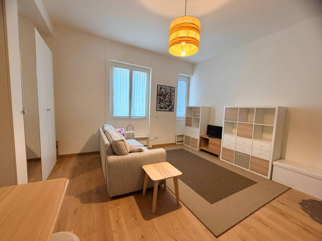 appartamento in vendita a Milano in zona Città Studi