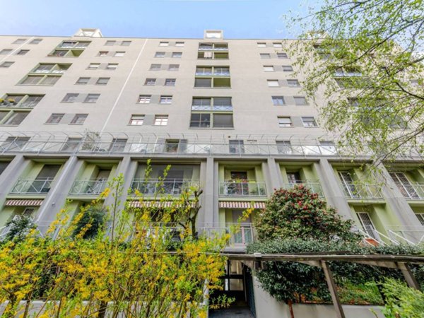 appartamento in vendita a Milano in zona Vigentino