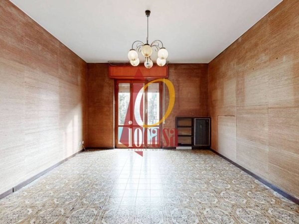 appartamento in vendita a Milano in zona Corvetto