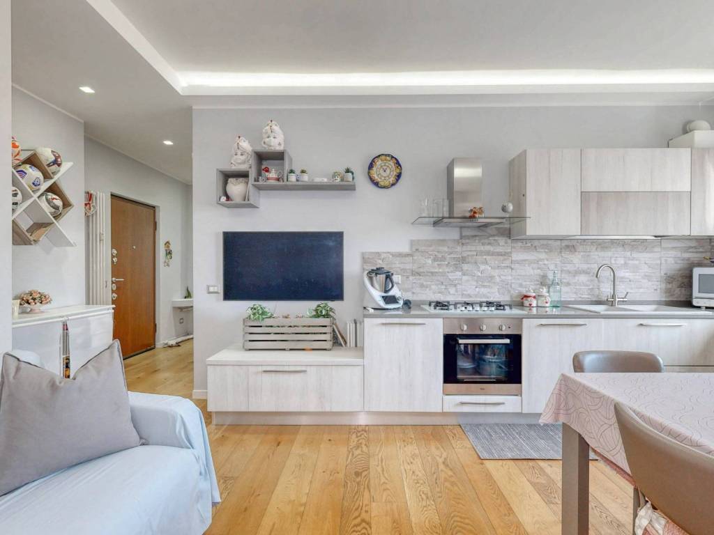 appartamento in vendita a Milano in zona Maggiolina