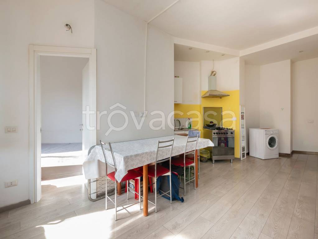 appartamento in vendita a Milano in zona Affori