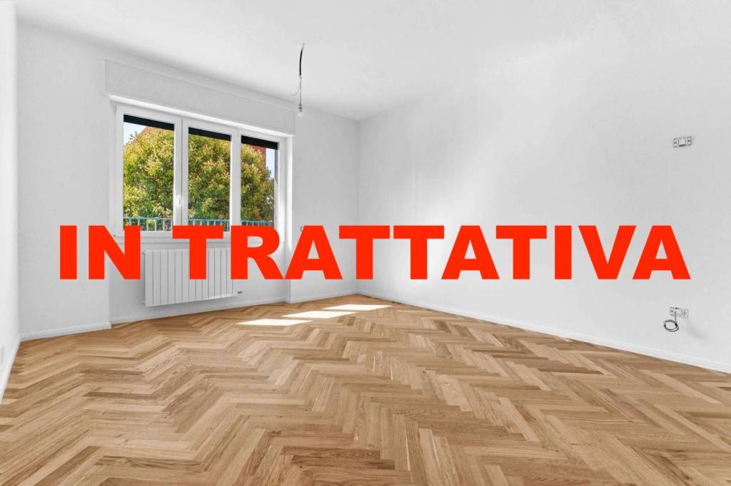 appartamento in vendita a Milano in zona Famagosta