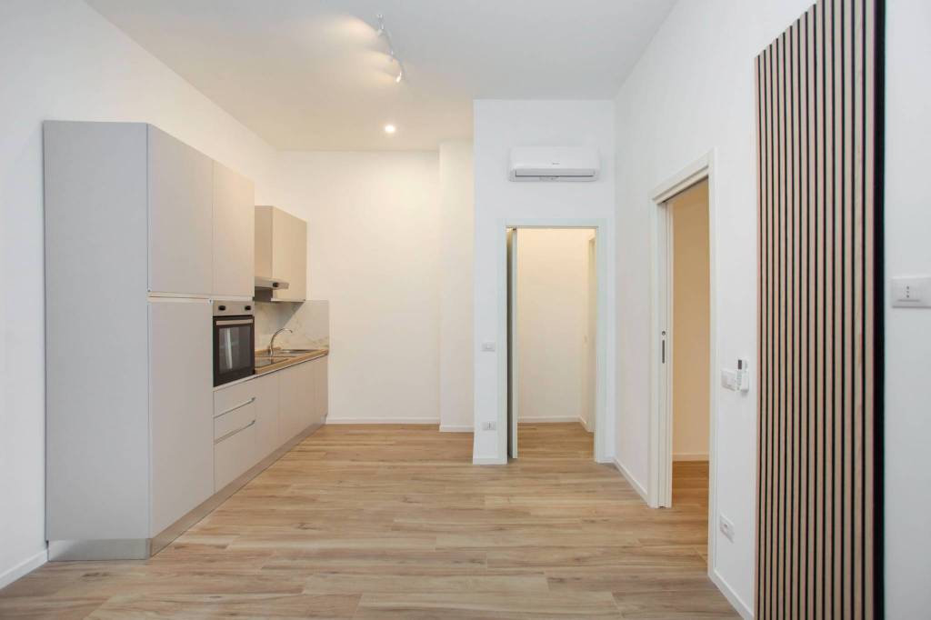 appartamento in vendita a Milano in zona Porta Venezia