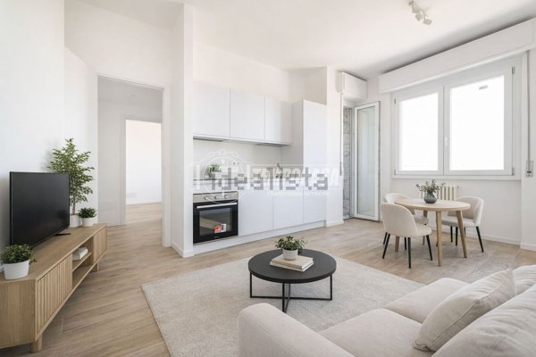 appartamento in vendita a Milano in zona Crescenzago