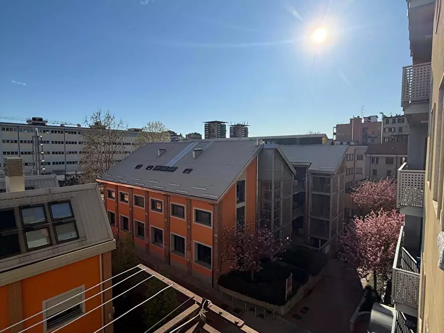appartamento in vendita a Milano in zona Vigentino