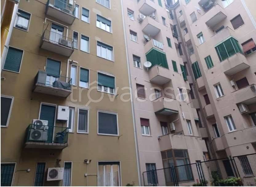 negozio in vendita a Milano in zona San Siro