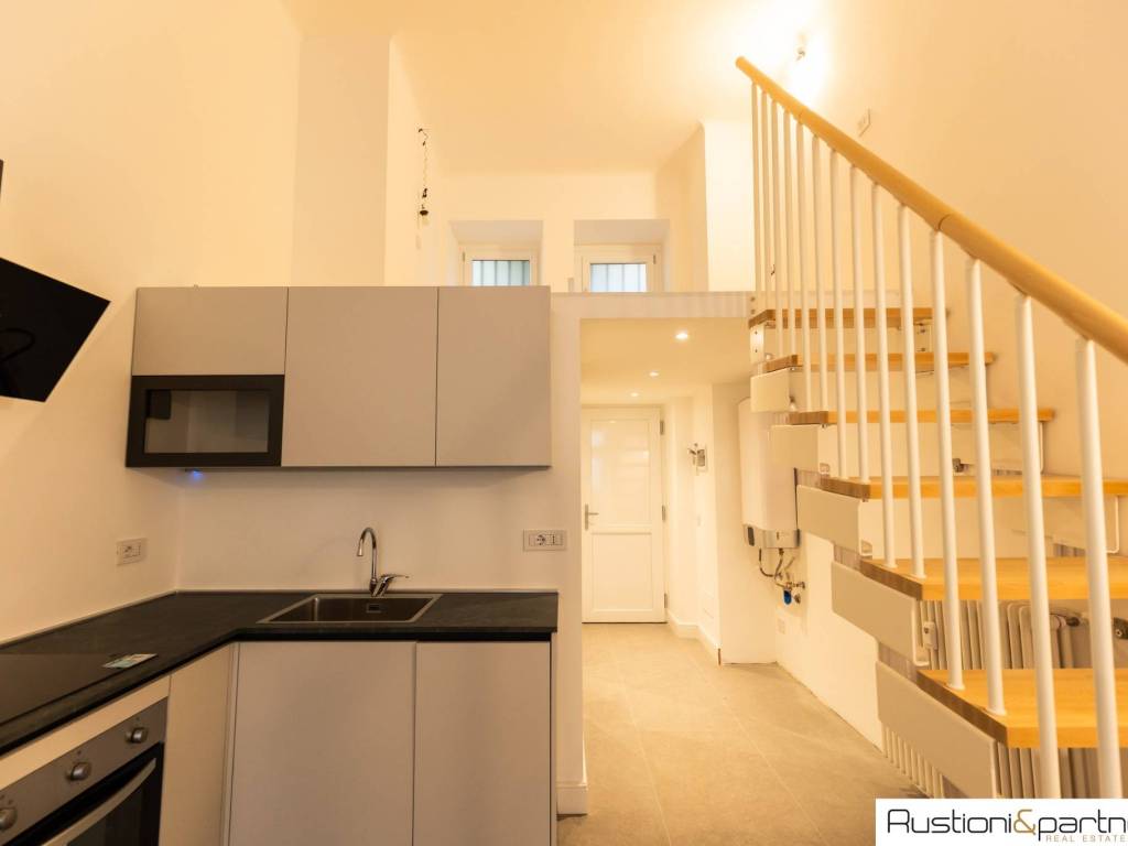 appartamento in vendita a Milano in zona Centro Direzionale