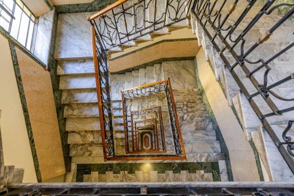 appartamento in vendita a Milano in zona Stazione Centrale