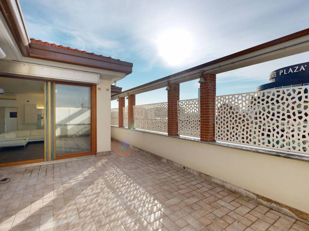 appartamento in vendita a Milano in zona Isola