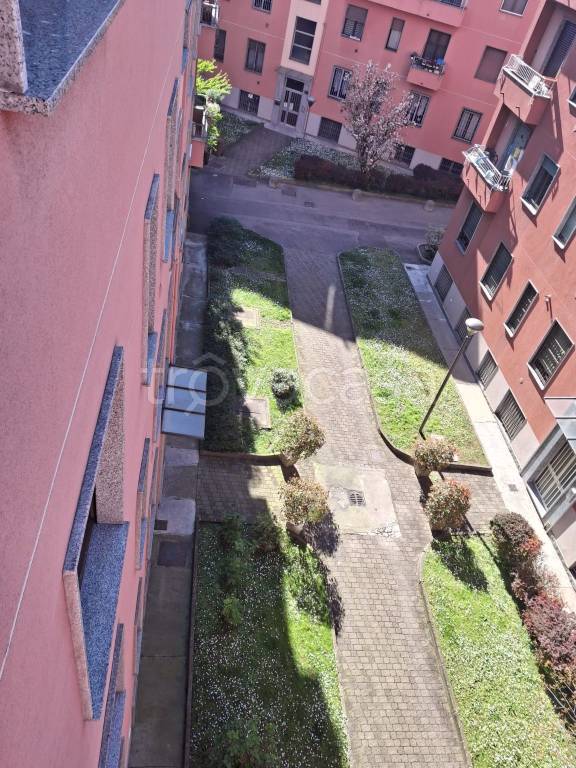 appartamento in vendita a Milano in zona Maciachini