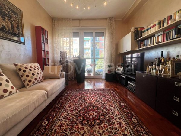 appartamento in vendita a Milano in zona Greco