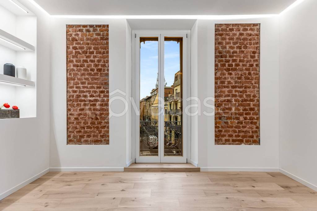 appartamento in vendita a Milano in zona Loreto