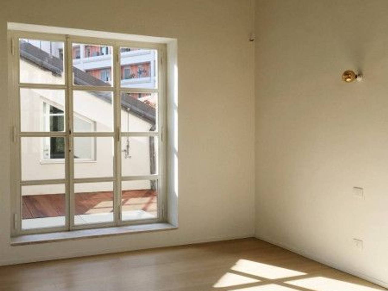 appartamento in vendita a Milano in zona Corvetto