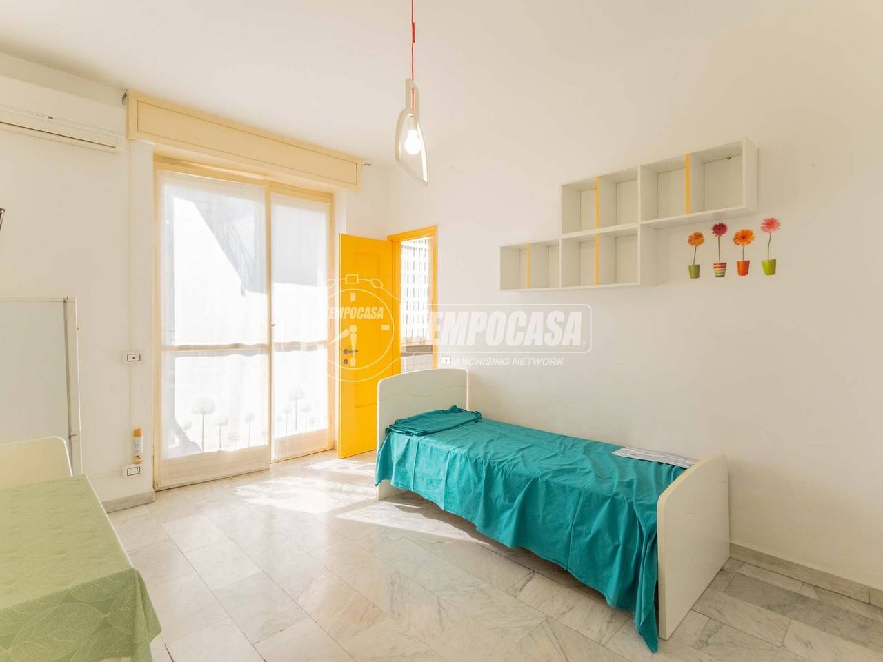 appartamento in vendita a Milano in zona Dergano