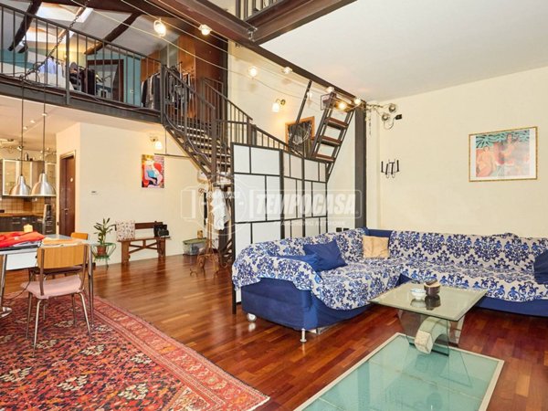 appartamento in vendita a Milano in zona Isola