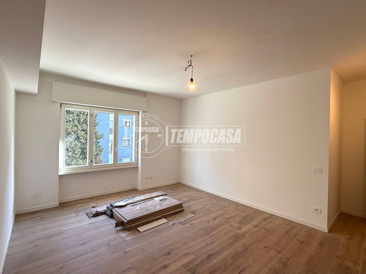 appartamento in vendita a Milano in zona Lambrate