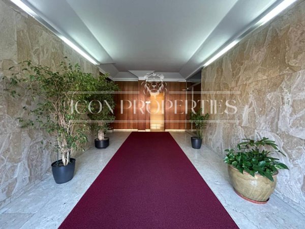 ufficio in vendita a Milano in zona Porta Venezia