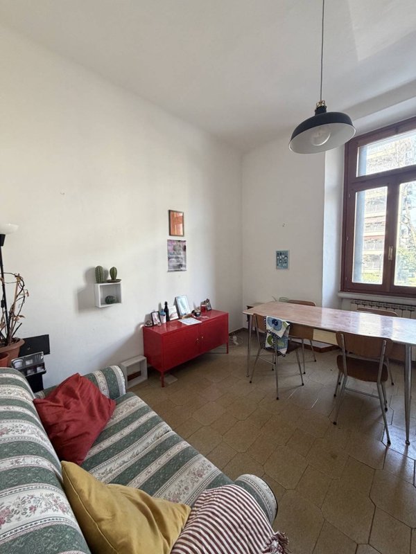 appartamento in vendita a Milano in zona Sempione