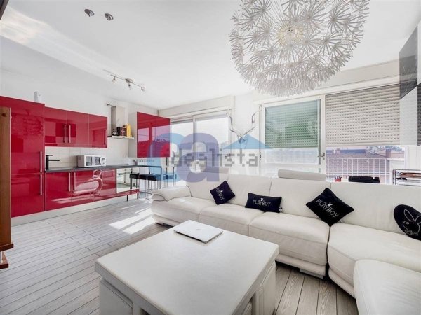 appartamento in vendita a Milano in zona Affori