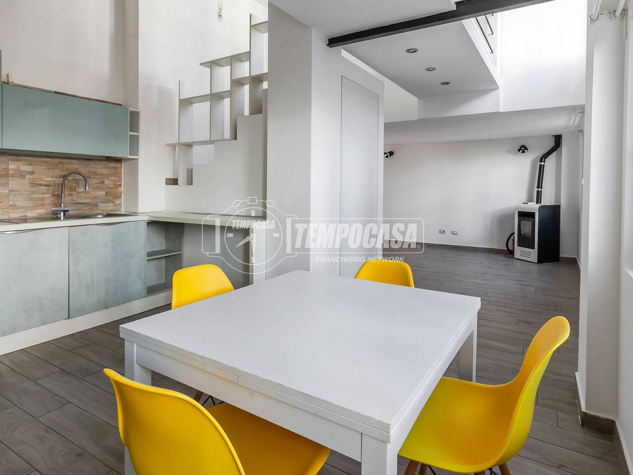 appartamento in vendita a Milano in zona Bovisa