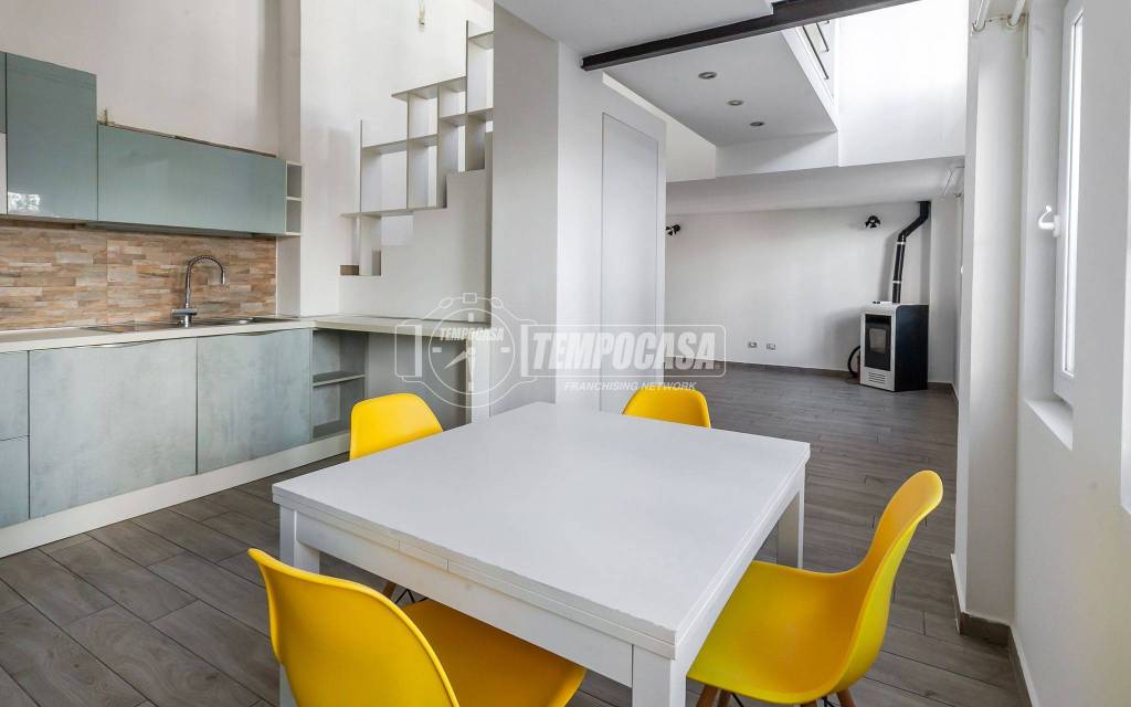 appartamento in vendita a Milano in zona Bovisa