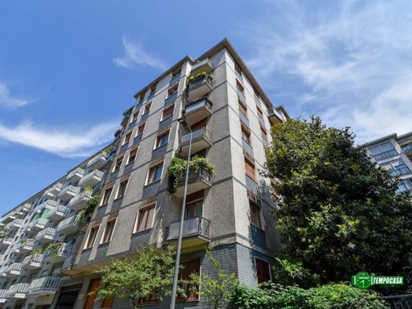 appartamento in vendita a Milano in zona Loreto