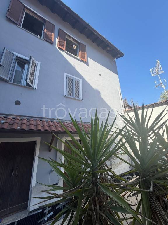 appartamento in vendita a Milano in zona Crescenzago