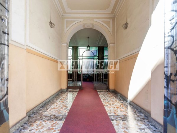 appartamento in vendita a Milano in zona Bocconi