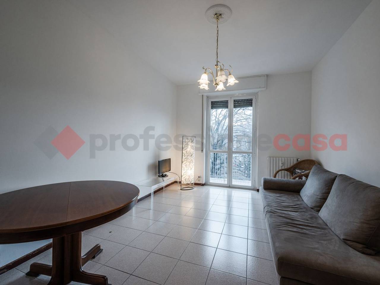 appartamento in vendita a Milano in zona Morivione