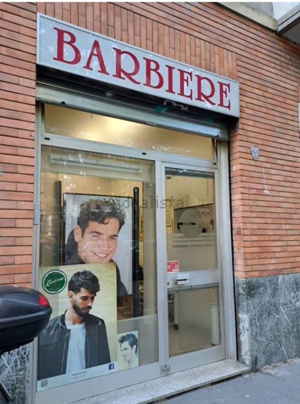 negozio in vendita a Milano