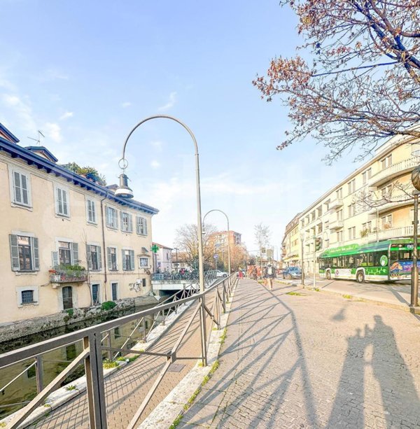 negozio in vendita a Milano in zona Crescenzago